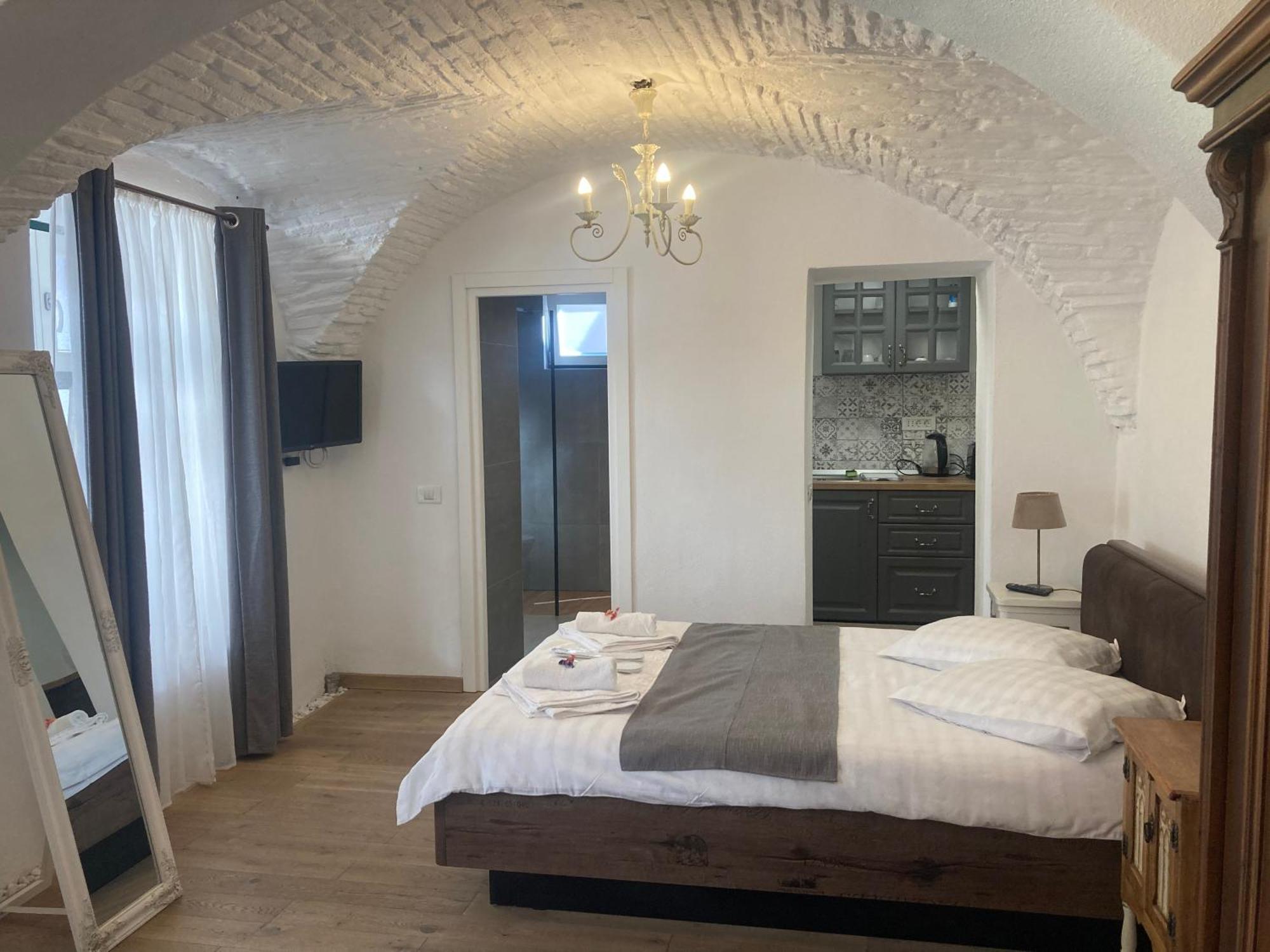 Historical Center Residence 2 Sibiu Ngoại thất bức ảnh
